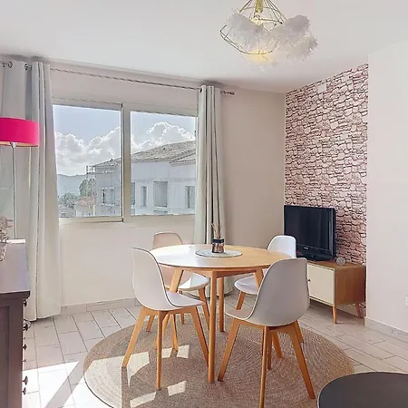 U Centru By Interhome Lägenhet *